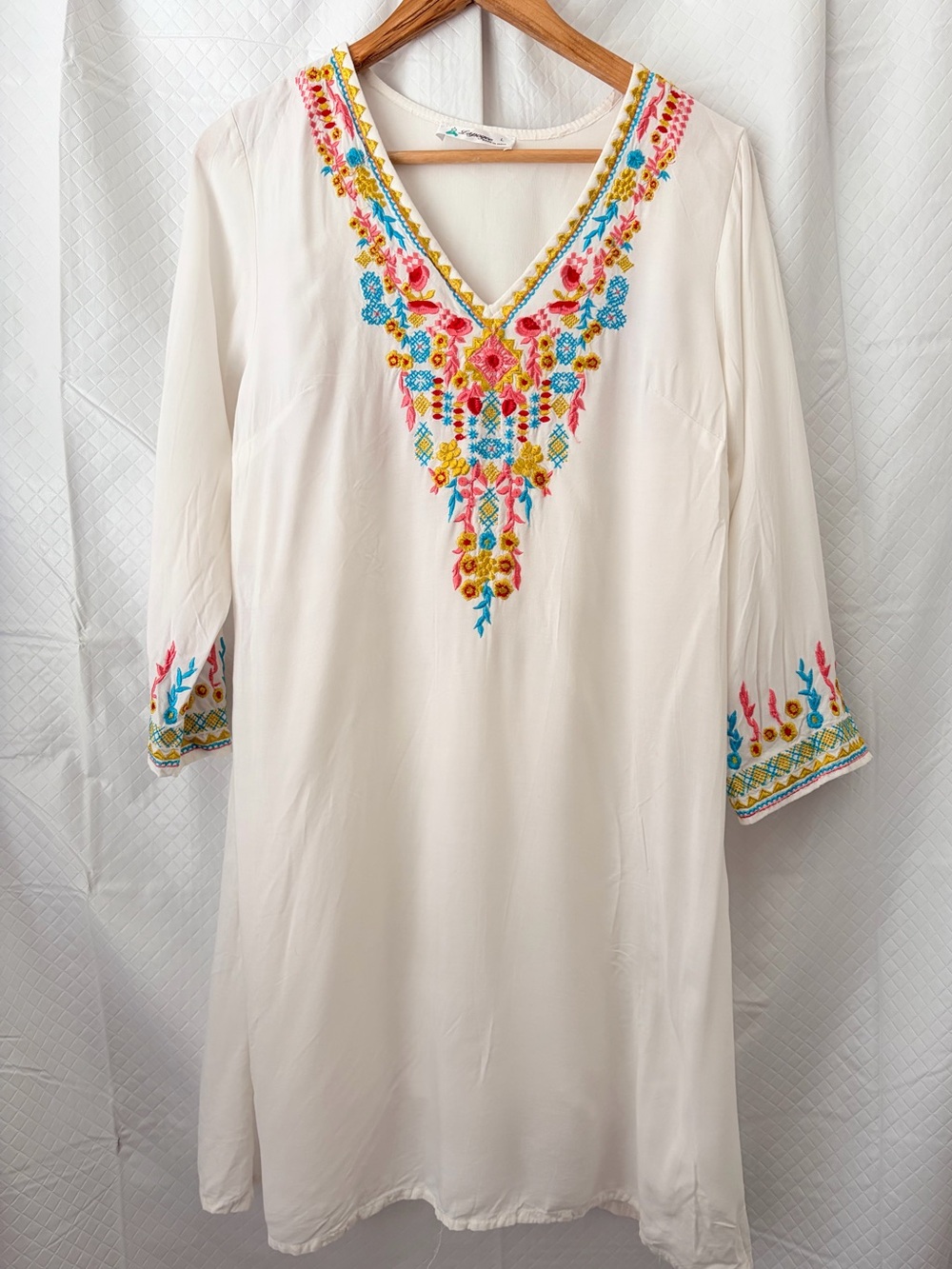 Embroidered V-Neck Tunic Dress in Cream with Multicolor Floral Detail